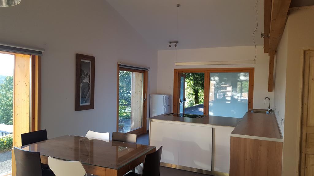 Lakeview 180° Talloires Exterior photo